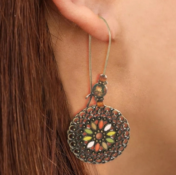 Fashion Jewelry Jewelry - Medallion Pastel Spiral Multicolored Earrings